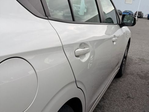 Used 2024 Subaru Legacy Premium AWD/4WD image 17