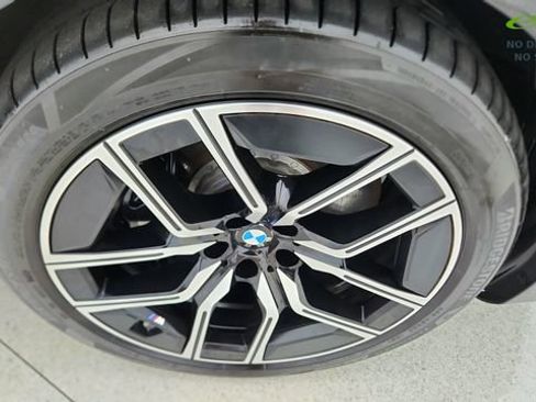 Used 2023 BMW 740i w/ Parking Assistance Package RWD image 57