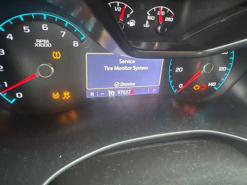 Used 2019 Chevrolet Colorado ZR2 AWD/4WD image 3