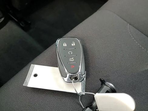 Used 2024 Chevrolet Malibu LT image 29