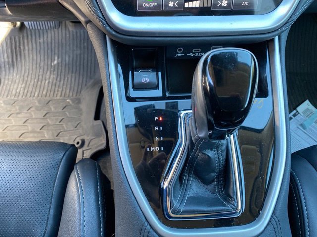 Used 2024 Subaru Outback Limited AWD/4WD image 19