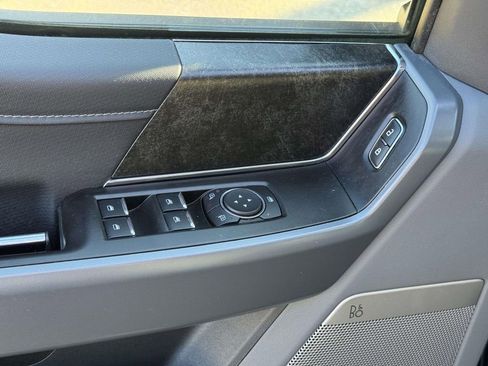 Used 2022 Ford F150 XLT w/ Equipment Group 302A High image 18