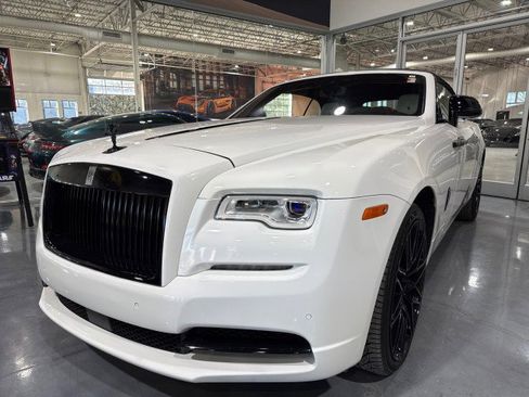 Used 2017 Rolls-Royce Dawn image 41