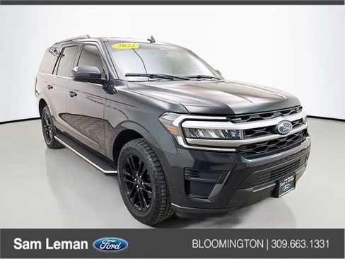 Used 2022 Ford Expedition XLT image 1