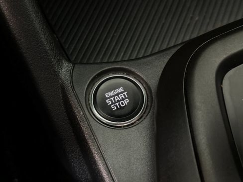 Used 2025 Kia K4 FWD image 23