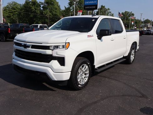 Used 2023 Chevrolet Silverado 1500 RST w/ Z71 Off-Road Package image 24