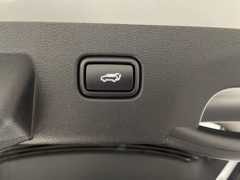 New 2026 Kia Sportage SX image 9