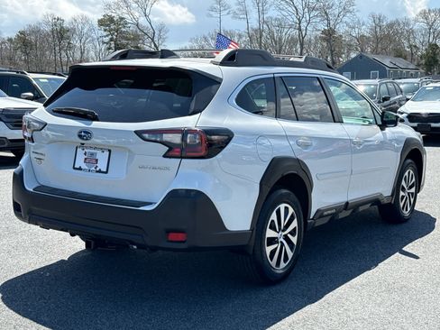 Certified 2023 Subaru Outback Premium AWD/4WD image 7