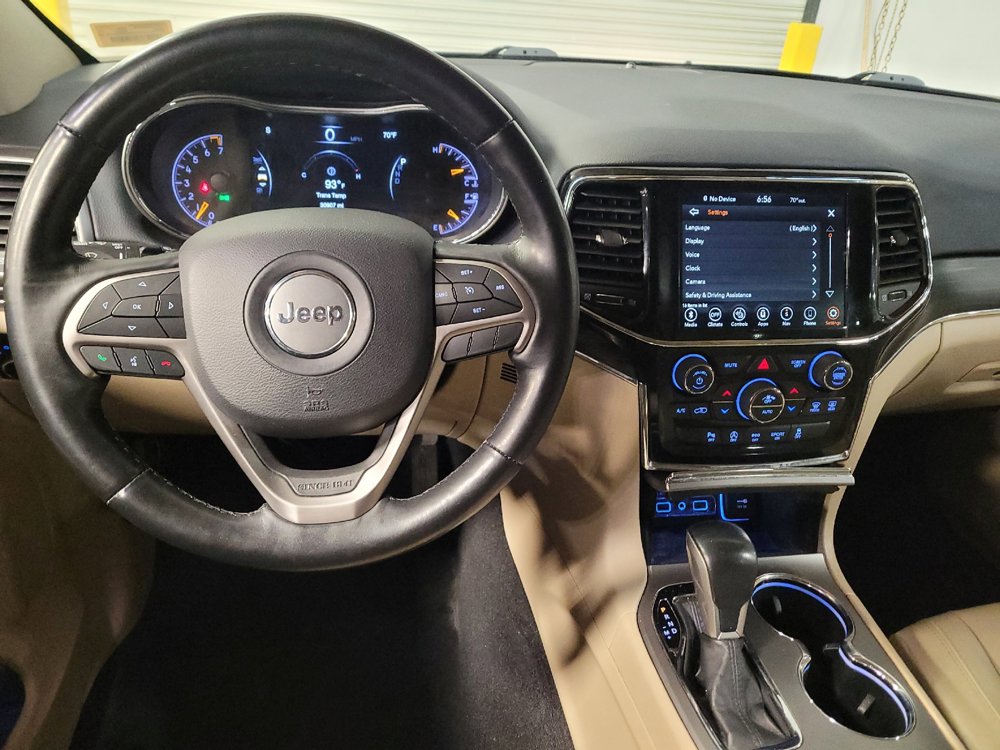 Used 2020 Jeep Grand Cherokee Limited AWD/4WD image 22