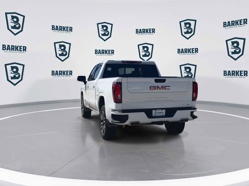 Used 2024 GMC Sierra 1500 AT4 w/ Technology Package AWD/4WD image 8
