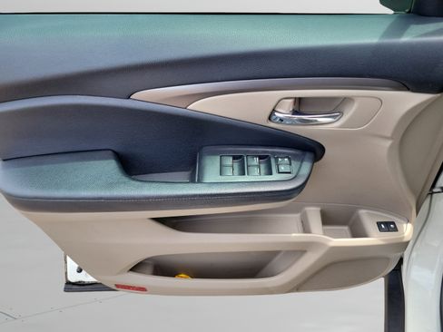 Used 2017 Honda Pilot EX-L image 23