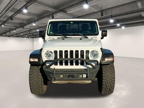 Used 2020 Jeep Gladiator Sport w/ Quick Order Package 24S image 18