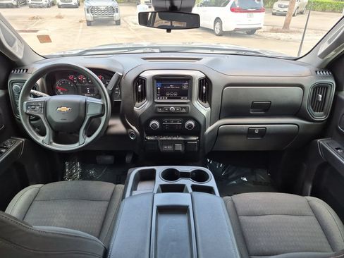 Used 2022 Chevrolet Silverado 1500 Custom w/ LPO, Dark Essentials Package AWD/4WD image 20