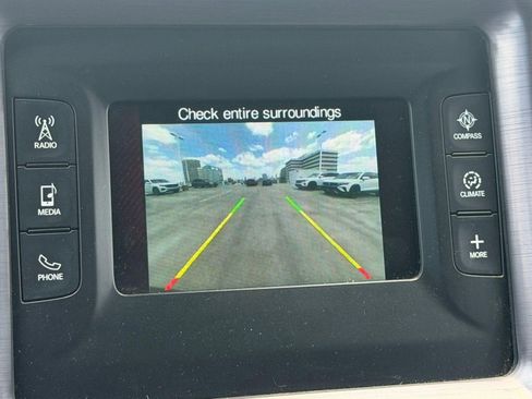 Used 2016 Dodge Challenger R/T RWD image 25