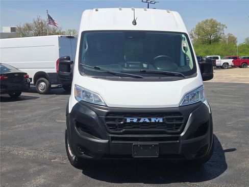 Used 2023 RAM ProMaster 2500 FWD image 4