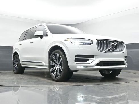 Used 2024 Volvo XC90 B6 Plus w/ Protection Package Premier AWD/4WD image 15