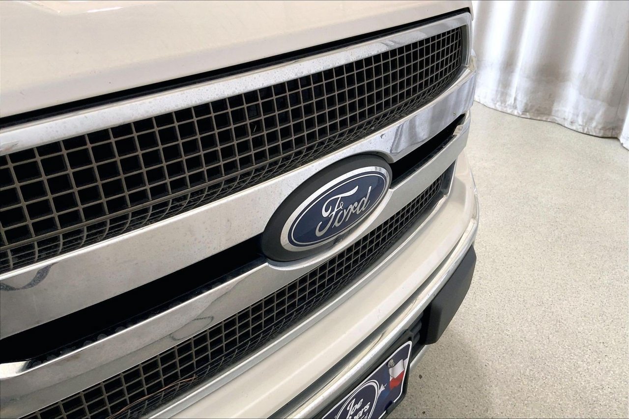 Used 2018 Ford F150 King Ranch w/ Equipment Group 601A Luxury AWD/4WD image 7