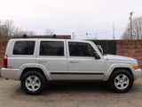 Used 2007 Jeep Commander Sport image 5