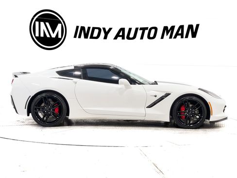 Used 2019 Chevrolet Corvette Stingray Coupe w/ 2LT Preferred Equipment Group image 3