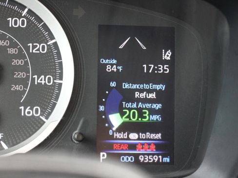 Used 2022 Toyota Corolla LE FWD image 15