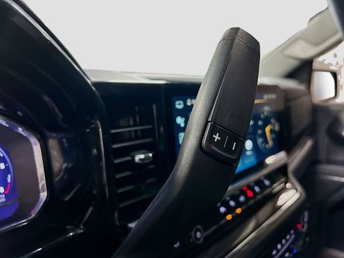 Used 2024 Chevrolet Silverado 1500 LT Trail Boss image 17