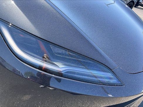 Used 2025 Tesla Model 3 Long Range RWD image 30