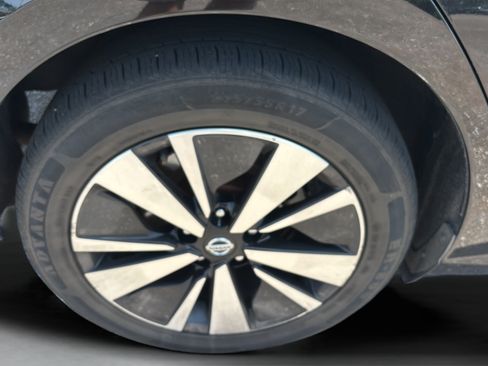 Used 2021 Nissan Altima 2.5 SV FWD image 32