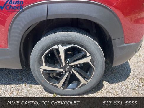 Used 2023 Chevrolet TrailBlazer RS FWD image 5