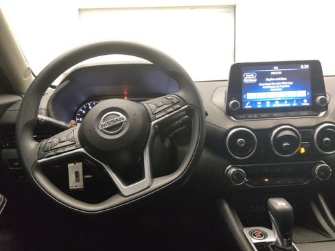 Used 2023 Nissan Sentra SV FWD image 22