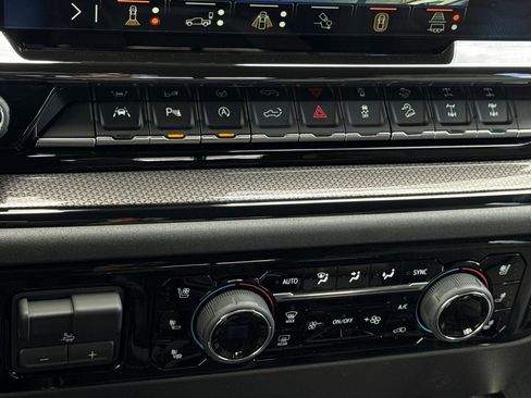 New 2026 Chevrolet Silverado 1500 ZR2 w/ ZR2 Bison Edition image 20