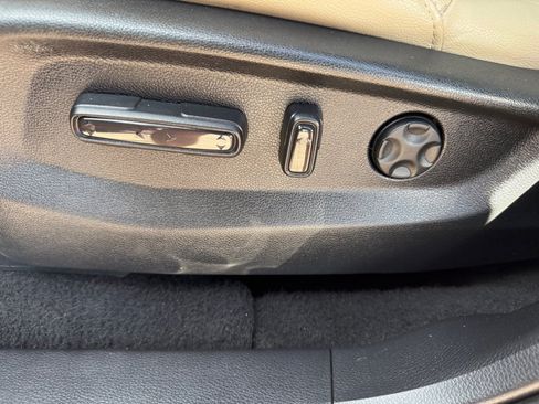 Used 2019 Honda CR-V Touring image 17