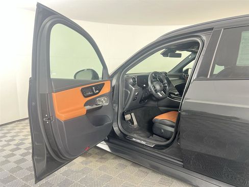 Certified 2023 Mercedes-Benz GLC 300 4MATIC image 16