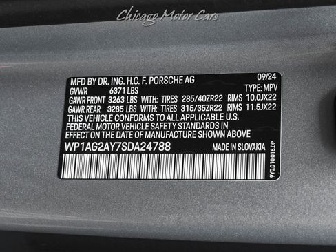 Used 2025 Porsche Cayenne GTS image 60