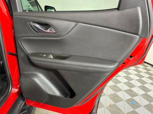 Used 2021 Chevrolet Blazer LT image 16