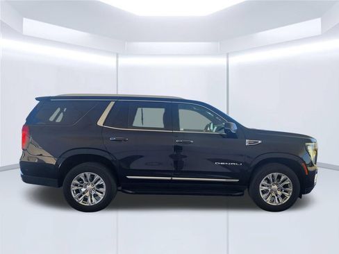 Used 2025 GMC Yukon Denali RWD image 3