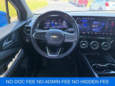 Used 2025 Chevrolet Blazer EV LT w/ Super Cruise Package AWD/4WD image 15