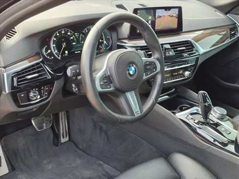 Used 2019 BMW 540i xDrive w/ M Sport Package AWD/4WD image 10