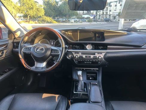 Used 2016 Lexus ES 350 image 9