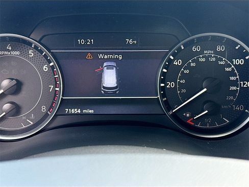 Used 2023 Nissan Armada Platinum w/ Captain's Chairs Package image 13