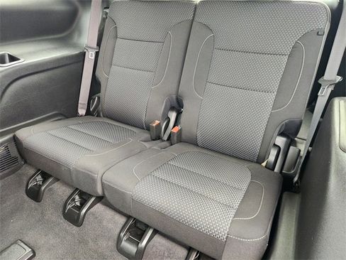 Used 2023 GMC Acadia SLE w/ Driver Convenience Package image 31