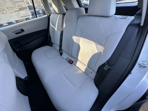 Used 2026 Toyota Corolla Cross L image 32