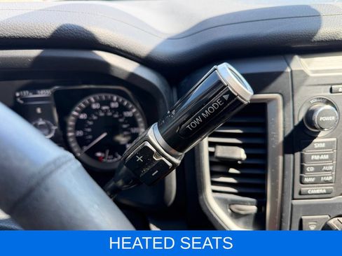 Used 2018 Nissan Titan SV w/ SV Convenience Package AWD/4WD image 15