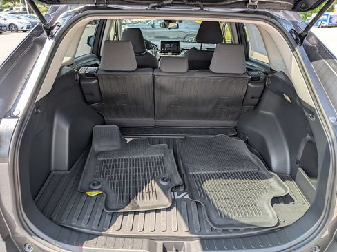 Used 2025 Toyota RAV4 XLE w/ Weather Package AWD/4WD image 13
