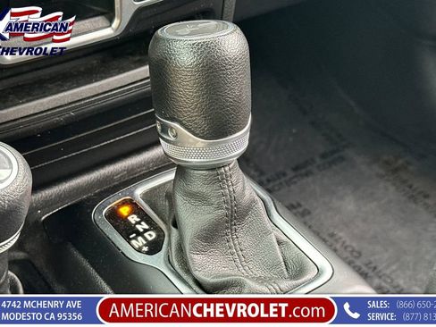 Used 2022 Jeep Wrangler Sport AWD/4WD image 29