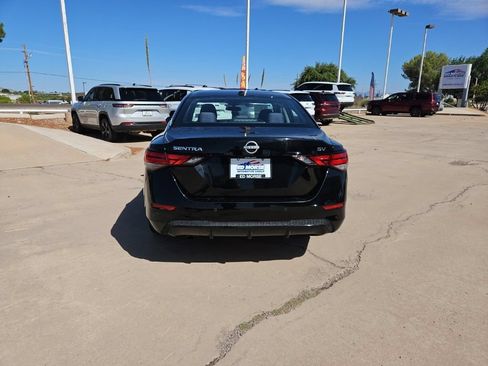 Used 2024 Nissan Sentra SV FWD image 3