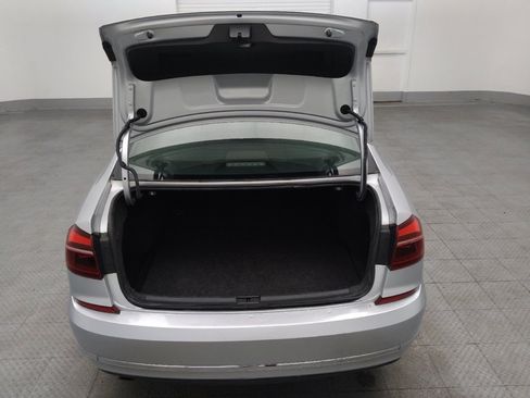 Used 2019 Volkswagen Passat 2.0T Wolfsburg FWD image 29