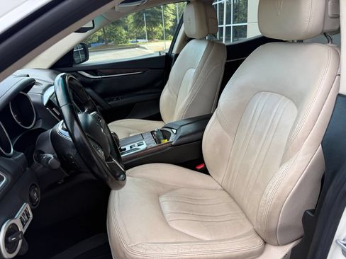 Used 2014 Maserati Ghibli S Q4 AWD/4WD image 36