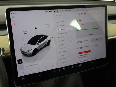 Used 2023 Tesla Model Y Long Range AWD/4WD image 24