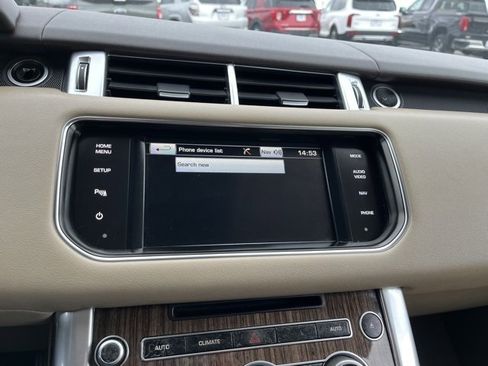 Used 2015 Land Rover Range Rover Sport SE image 42