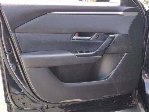 Used 2025 MAZDA CX-50 AWD 2.5 S w/ Preferred Package image 11